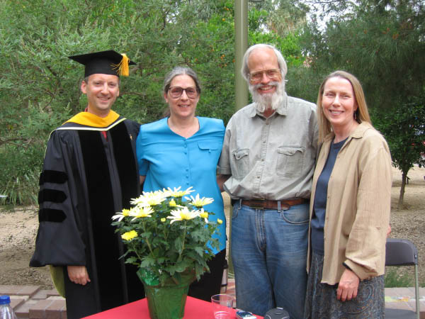 Spring 08 Graduation084